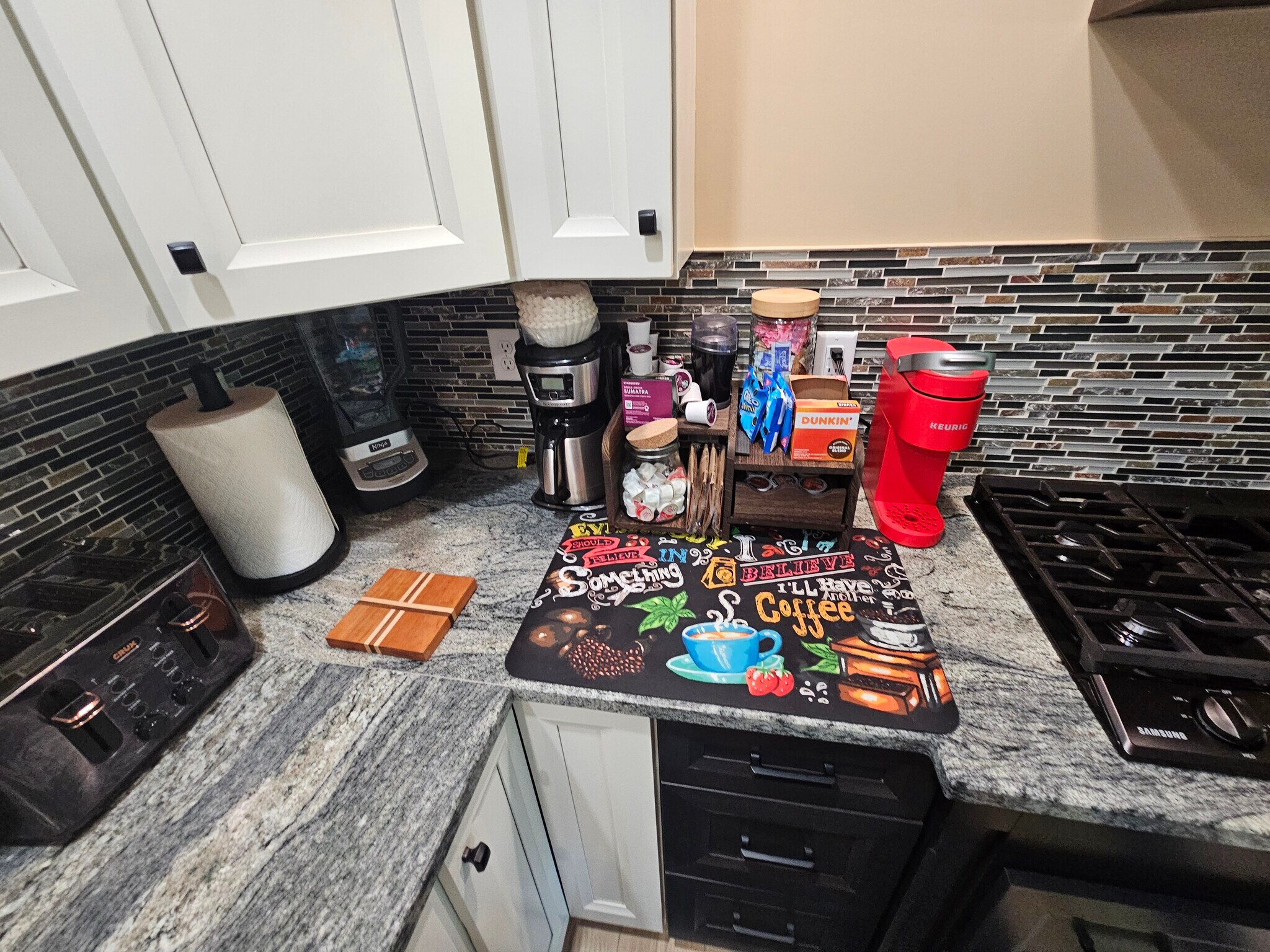 Building Photo - 435 High St