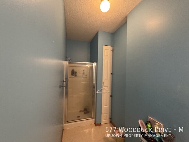 Building Photo - 577 Woodduck Dr