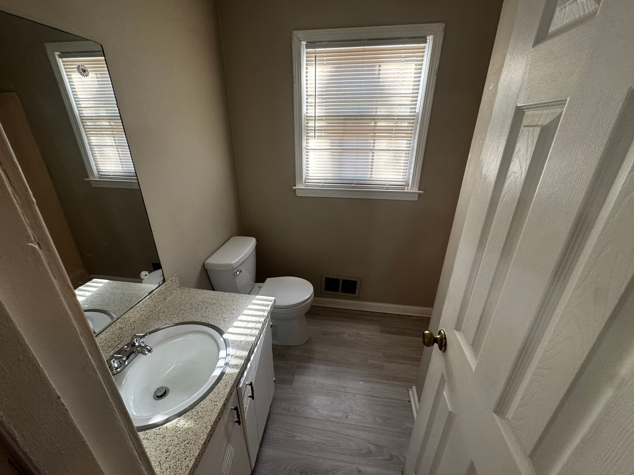 Building Photo - Room in Townhome on Cedar Creek Ct NW