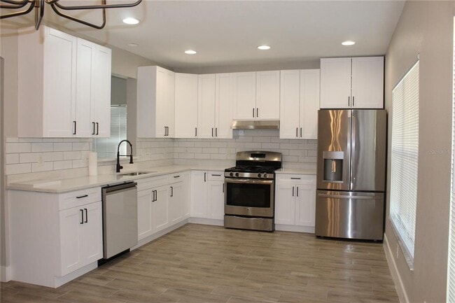 Building Photo - 16111 Stags Leap Dr