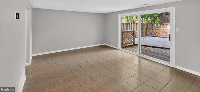 Building Photo - 6556 Pennacook Ct