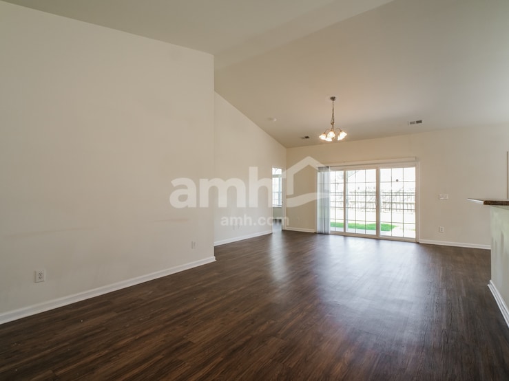 Building Photo - 1408 Parkland Way