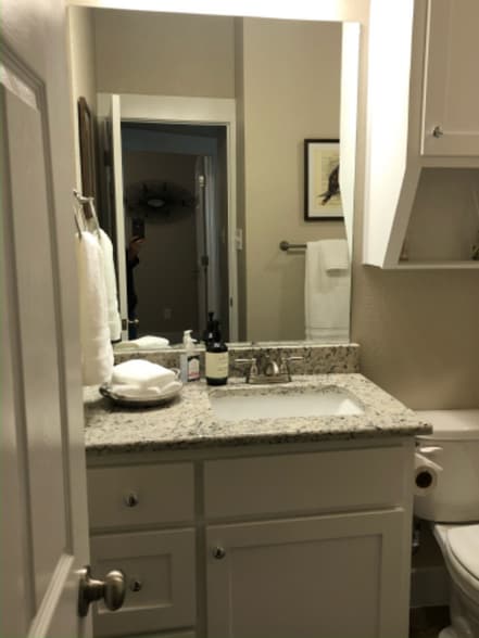 Building Photo - 3217 Belmont Dr