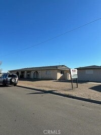 Building Photo - 1932 Erin Dr