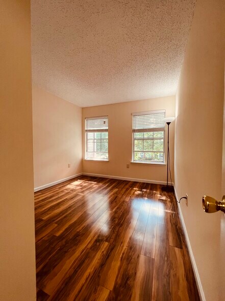 Bedroom 2 - 25 Balboa Ln