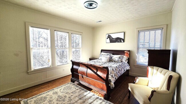 Building Photo - 1375 S 1st St