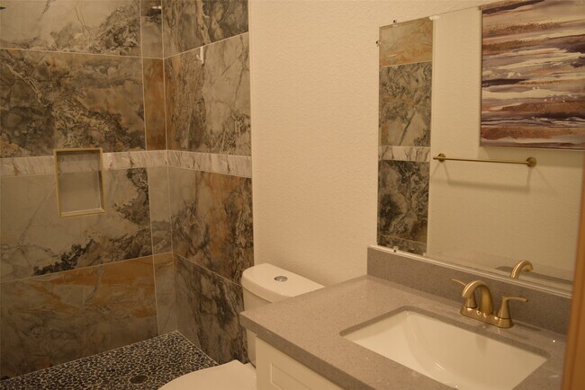 Building Photo - 445 County Rd 5102J