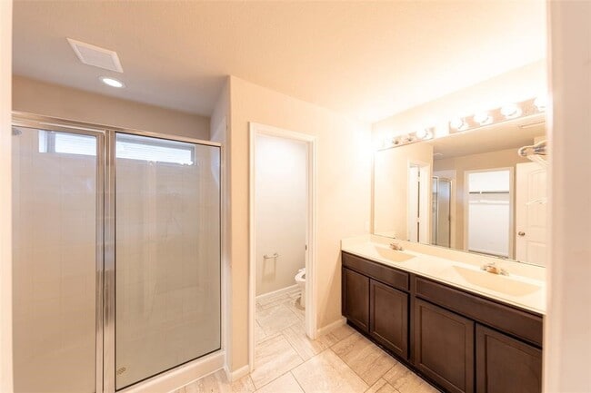 Building Photo - 12117 City Trek Ln