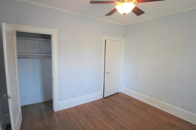 Building Photo - 1025 Goodwin St