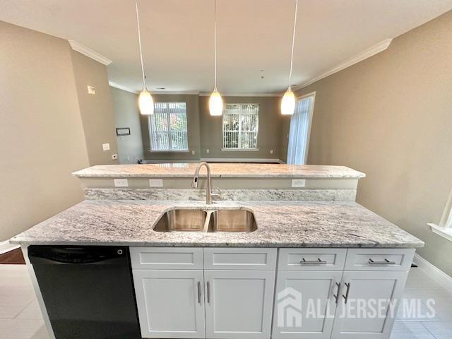 Building Photo - 6203 Fernandez Ct