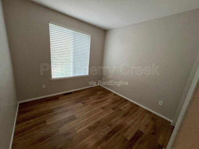 Building Photo - 5420 Heatherton Ln