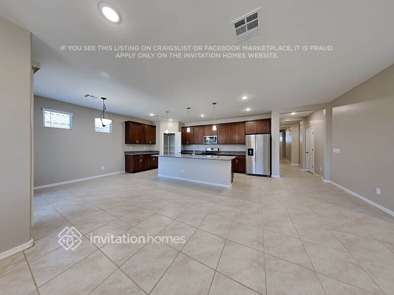 Building Photo - 9631 E Ripple Dr