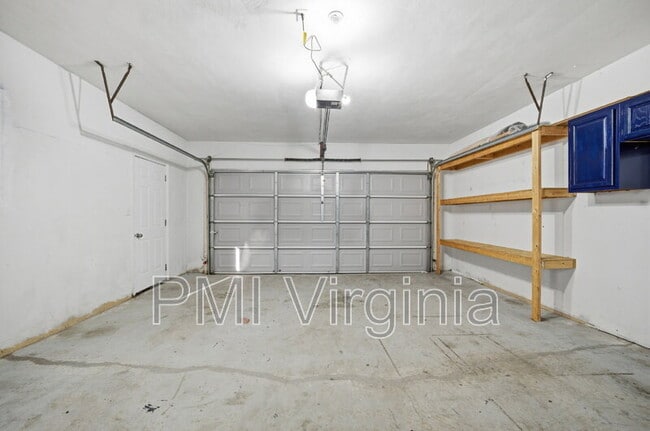 Building Photo - 4808 Boxford Rd