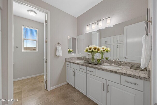 Building Photo - 15907 E Desert Vista Trail