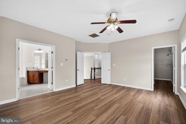 Building Photo - 42071 Pepperbush Pl