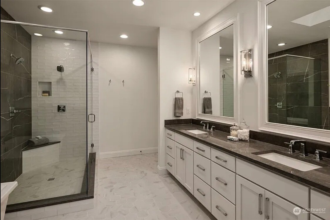 Building Photo - 2480 155th Pl SE