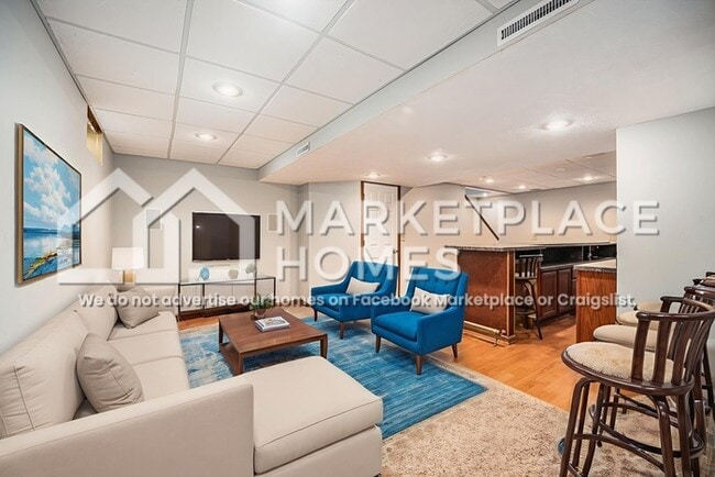 Building Photo - 785 Cambridge Ct