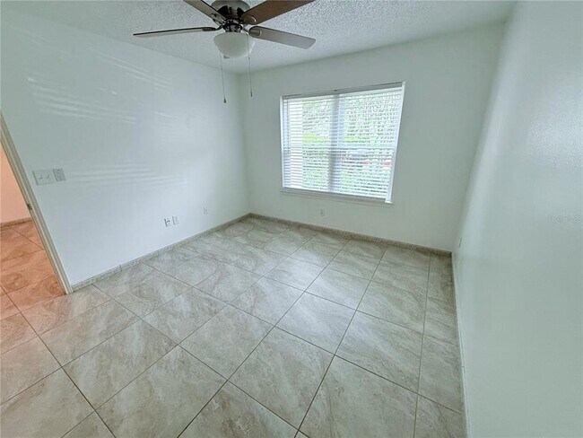 Building Photo - 717 Secret Harbor Ln