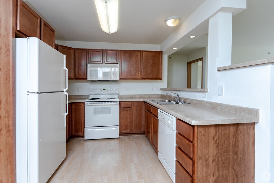 2BR, 2BA - McComb Place Apartments
