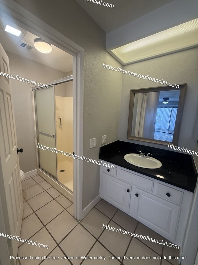 Building Photo - Nice Home For Rent