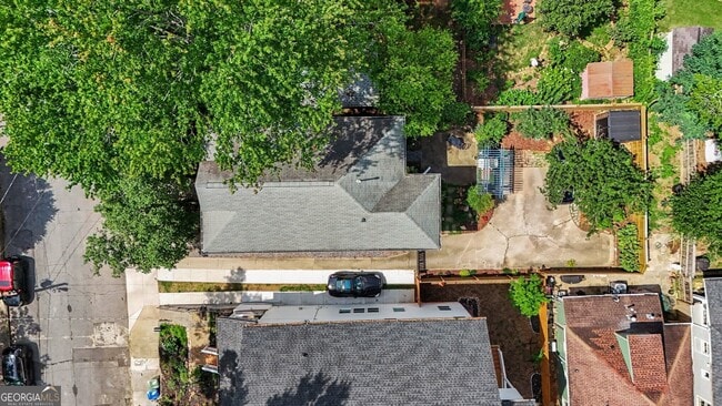 Building Photo - 524 Broyles St SE