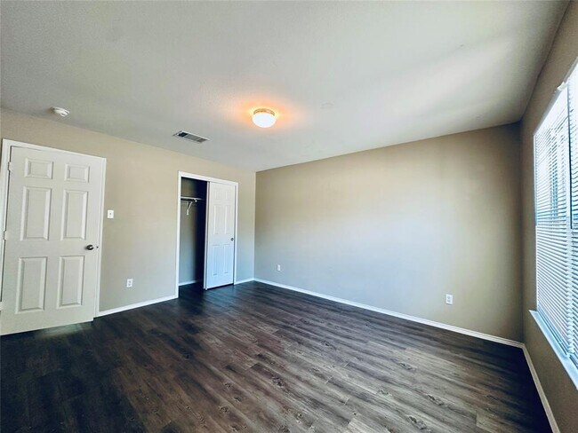 Building Photo - 416 Emma Rose Trail