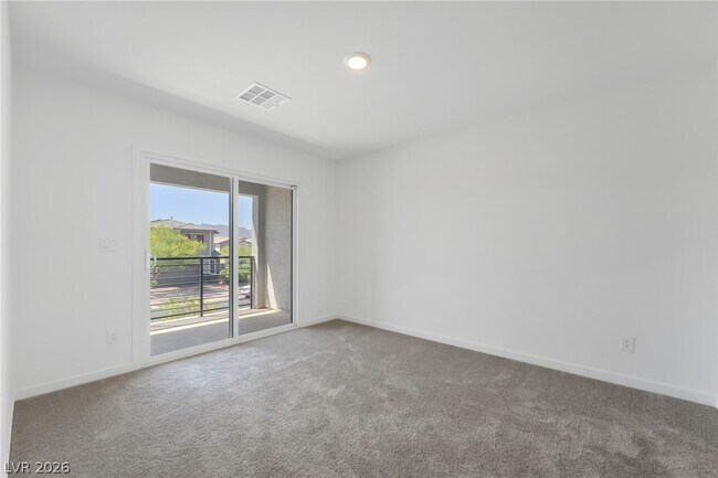 Building Photo - 146 Sul Ponticello Ave