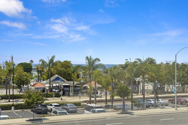 Building Photo - 378 Playa Blanca
