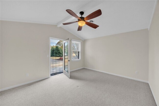 Building Photo - 103 Sunningdale Ct