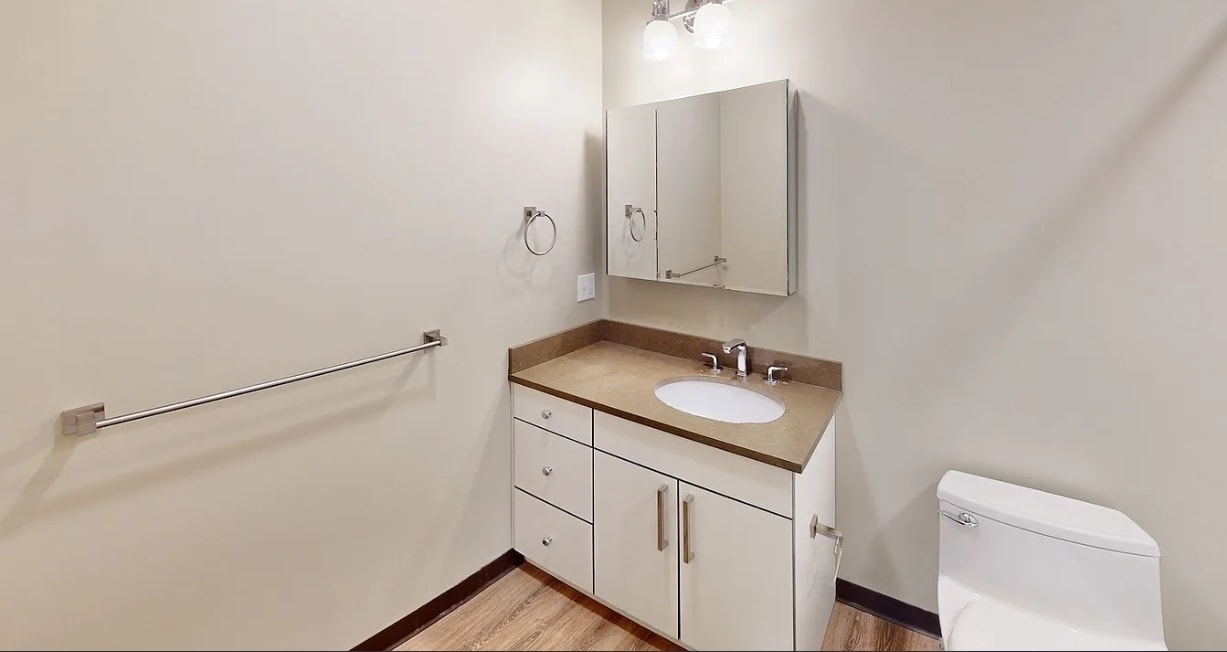 Building Photo - 16 Preble St