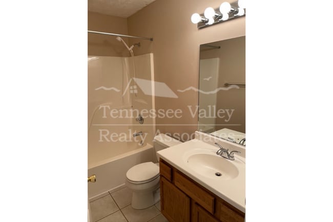 Building Photo - 1513 Mayapple Dr