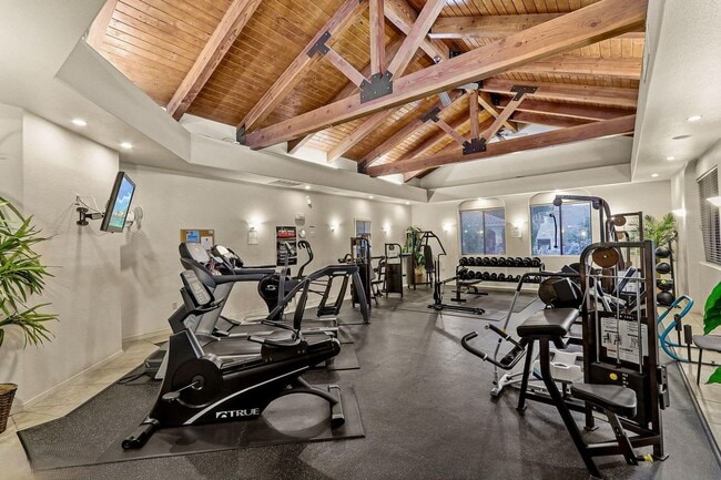 Building Photo - Morningstar Casitas Condo #308