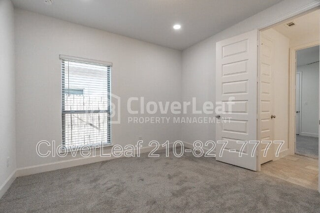 Building Photo - 1045 Blue Oak Blvd