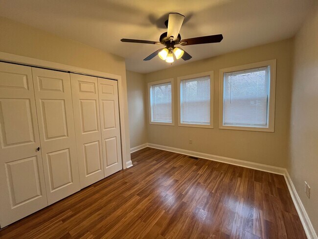 Building Photo - 6368 Morrowfield Ave