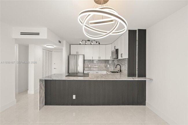 Building Photo - 3180 S Ocean Dr