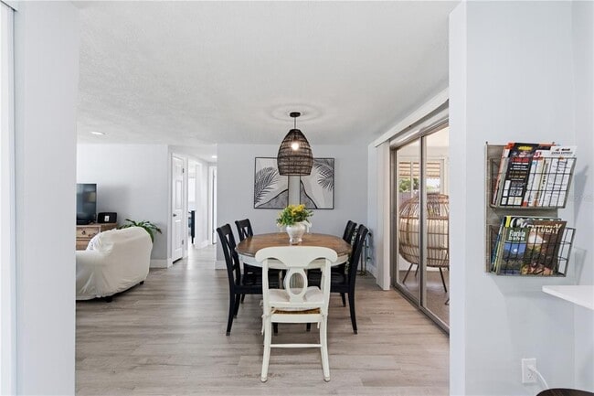 Building Photo - 7608 Sue Ellen Dr