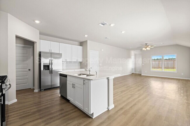 Building Photo - 166 Sterling River Ln