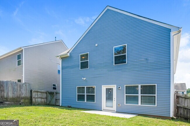 Building Photo - 5228 McEver View Dr