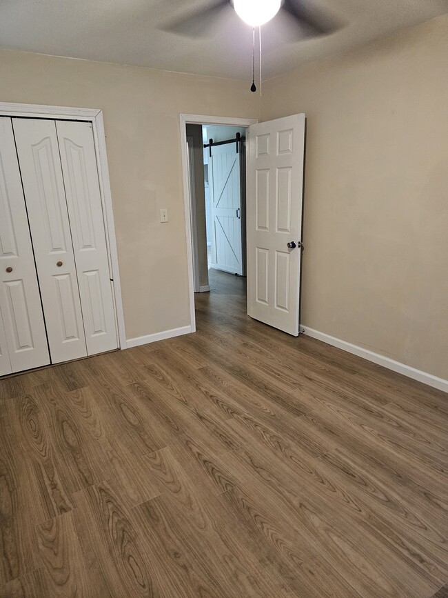 Building Photo - 6331 Mockingbird Ln