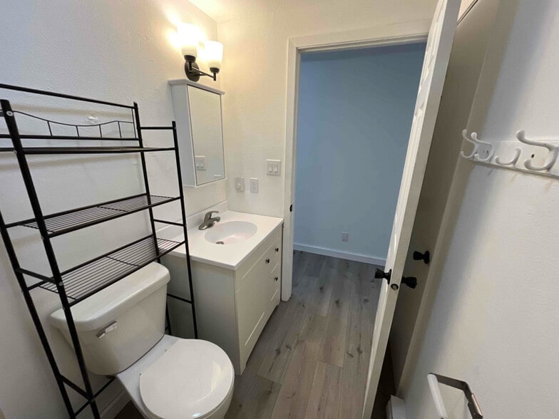 Building Photo - 5513 Monument Point Rd