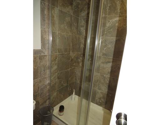 Building Photo - 208 I St
