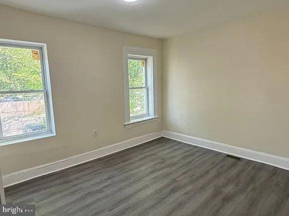 Building Photo - 510 N Hermitage Ave