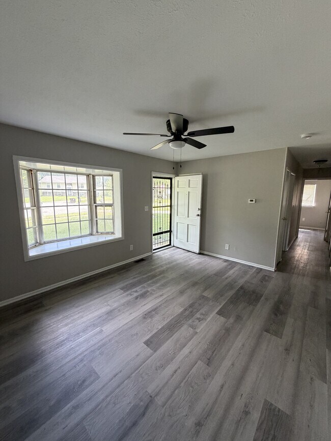 Building Photo - 5614 Riata Ct