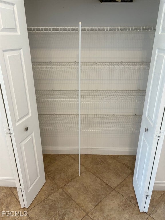 Building Photo - 1502 SW 20th Ave