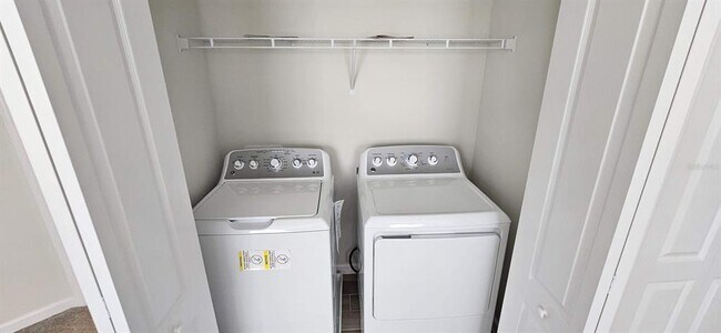 Building Photo - 2878 Narcoossee Cmns Wy