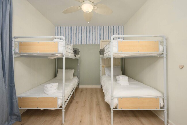 Building Photo - 3 Cassina Ln