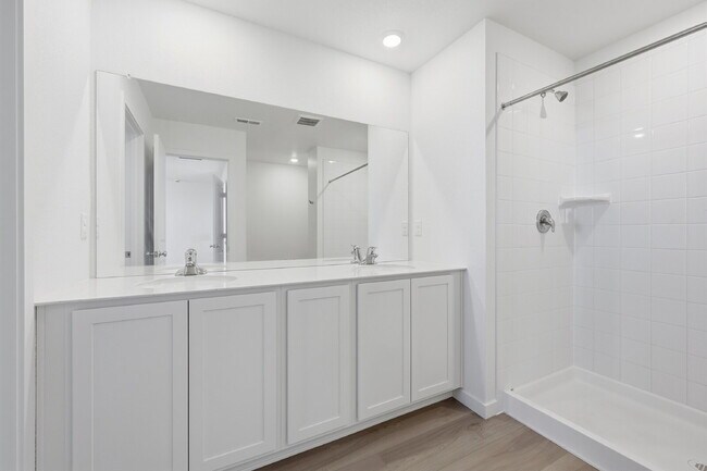 Building Photo - $2,395.95, 3 bed, 2.5 bath located in Colorado Springs with a washer and dryer.