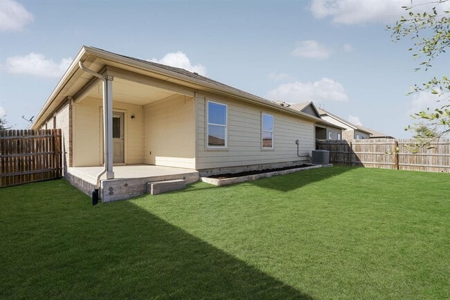 Building Photo - 11221 Bachman Dr