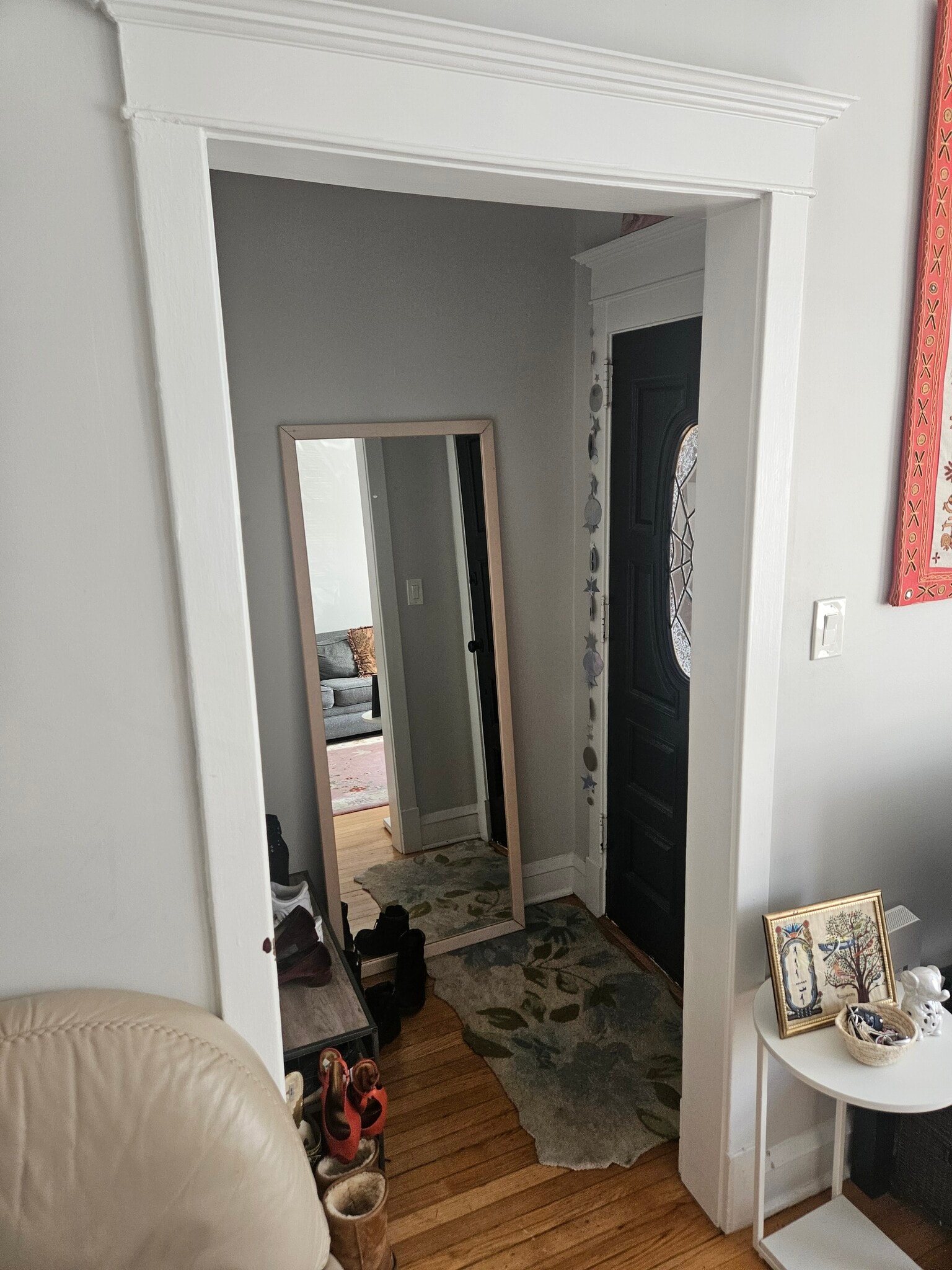 Building Photo - 1924 W Wilson Ave