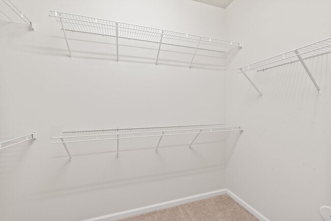 Building Photo - Prime Ballantyne Living: 2-Bedroom, 2-Bath Condo